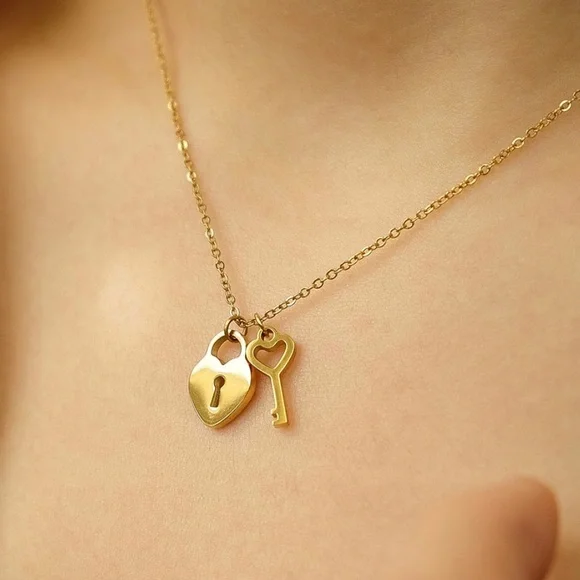 Heart Lock Dainty Necklace | Gold Plated Stainless Steel - Picture 2 of 4